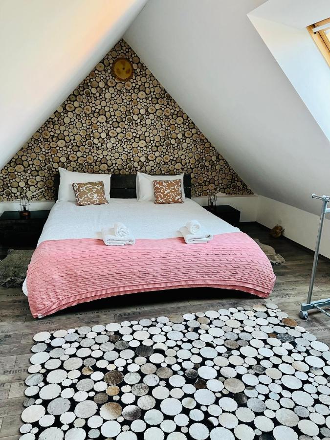 Romantic Apartments Sweet Baci Марибор Экстерьер фото
