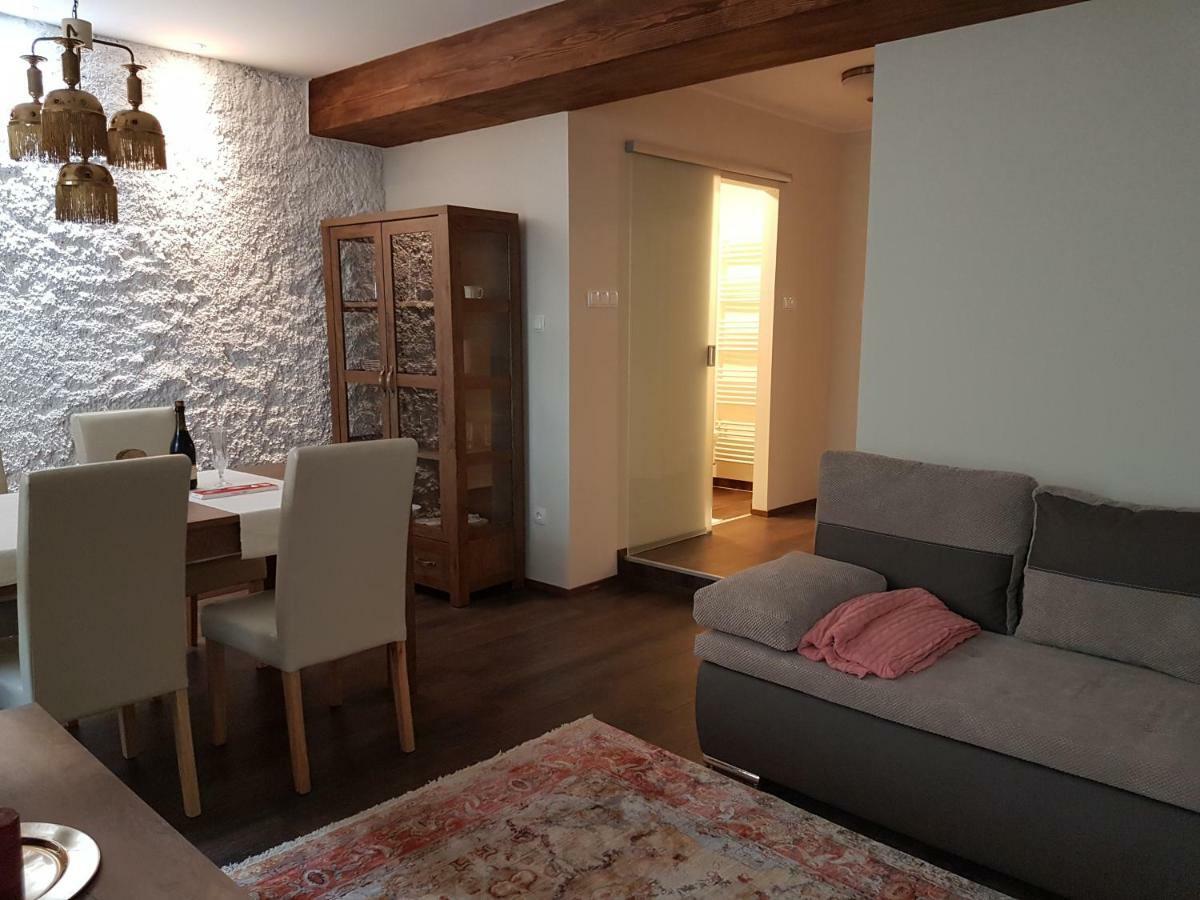 Romantic Apartments Sweet Baci Марибор Экстерьер фото