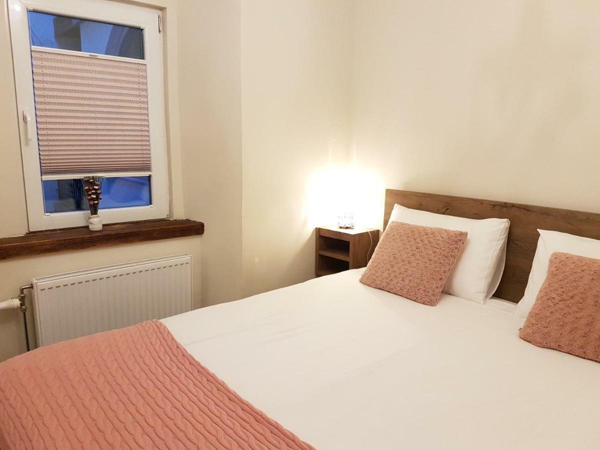 Romantic Apartments Sweet Baci Марибор Экстерьер фото