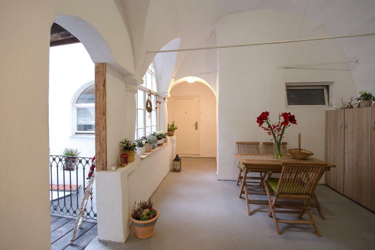 Romantic Apartments Sweet Baci Марибор Экстерьер фото